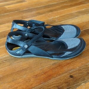 Teva Black and Gray Strappy Sandals 9